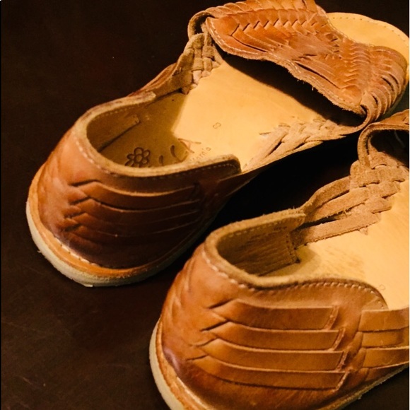 SBICCA , leather sandals,8 - Picture 5 of 11